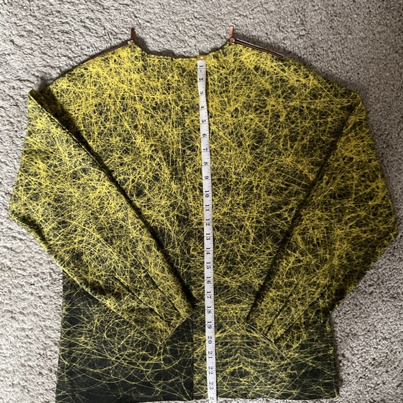 Cedric Charlier black/yellow splash rayon W sz8 top - Picture 4 of 11